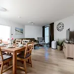 Apartament Superior Sea View Pinea 701 Apartment